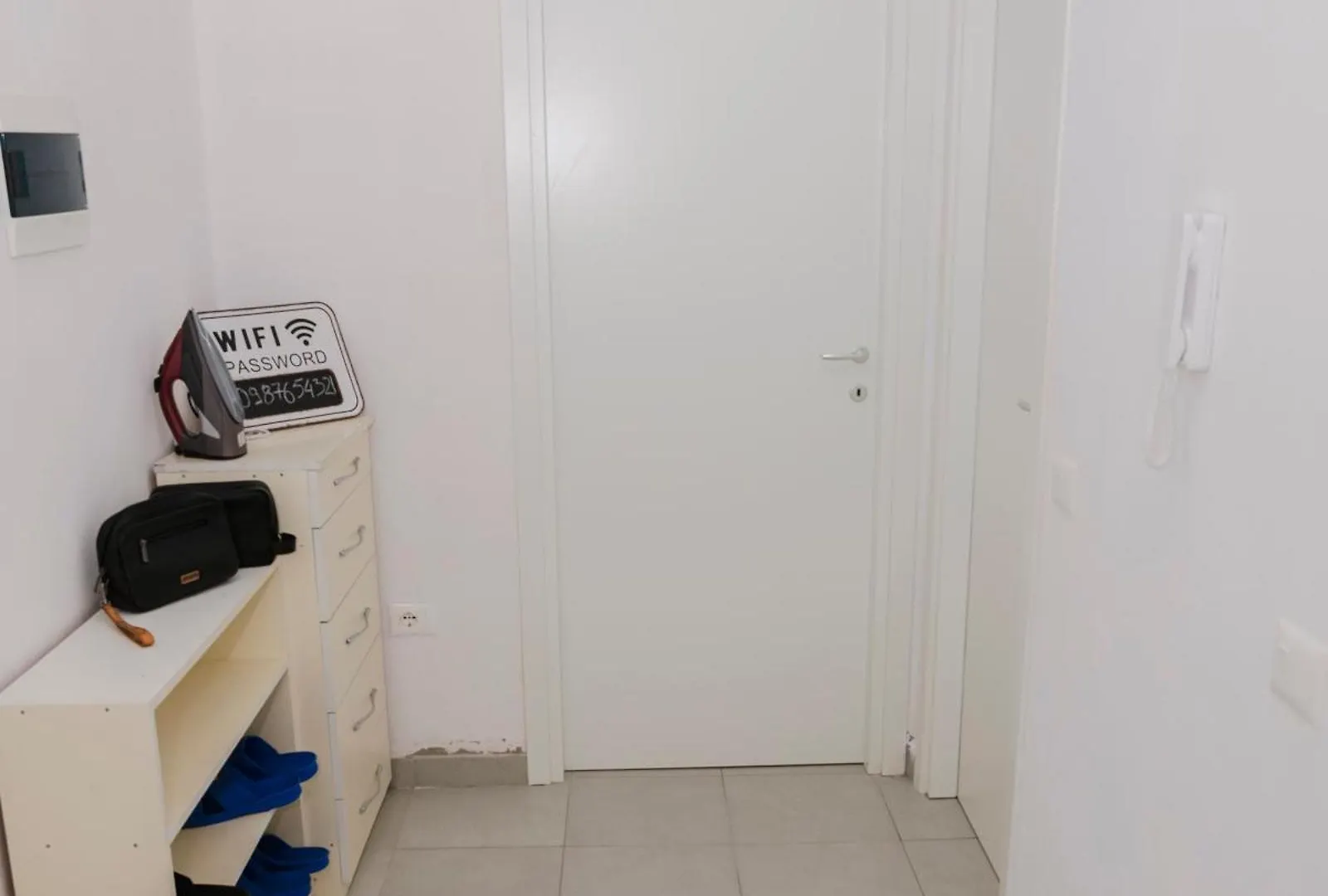 Via Albania - New Bazaar Apartment Tirana